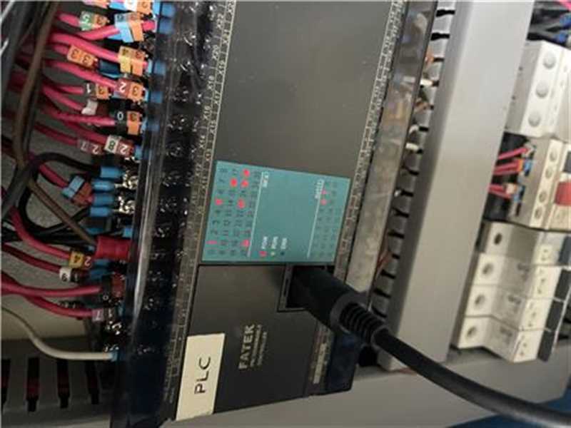 خدمات اتوماسیون صنعتی ، تابلو برق ، PLC