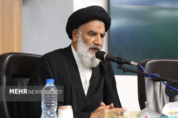 خوزستان باید از سهمیه‌بندی قطعی برق مستثنی شود
