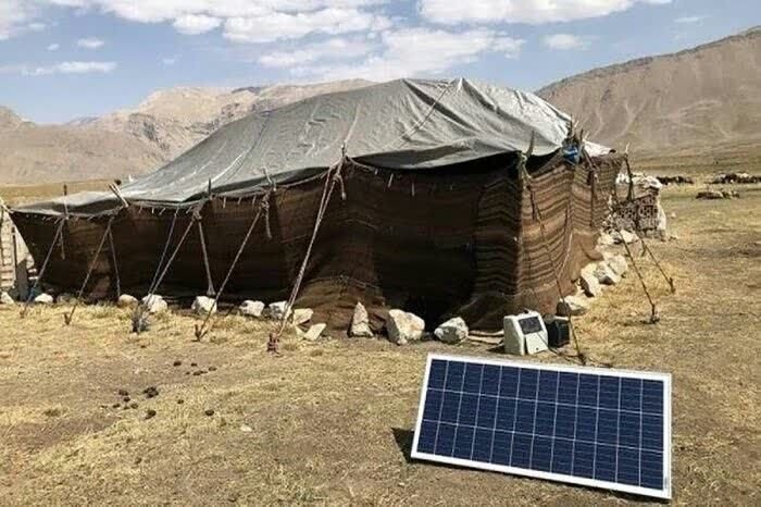 کوچ عشایر کرمانشاه با انرژی خورشیدی