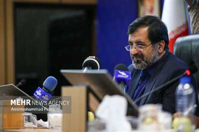 استاندار قم: توسعه نیروگاه‌های خورشیدی در قم به جدیت دنبال می‌شود