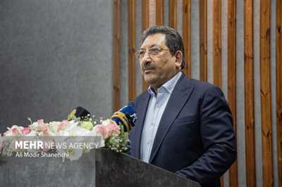 وزیر صمت: اولویت نخست تأمین ارز باید مواد اولیه تولید باشد